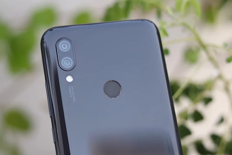 Review Xiaomi Redmi Y3